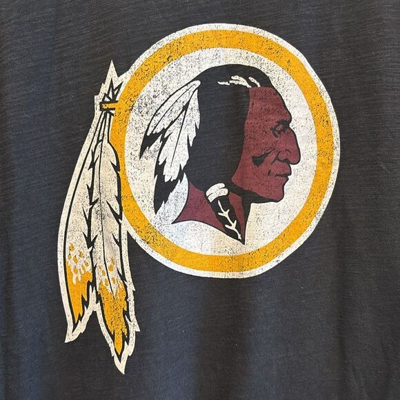 Washington Commanders/Readskins NFL Size Small 100% Cotton Graphic Tee T- Shirt - Picture 3 of 6